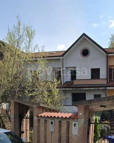 casa indipendente in vendita ad Assago