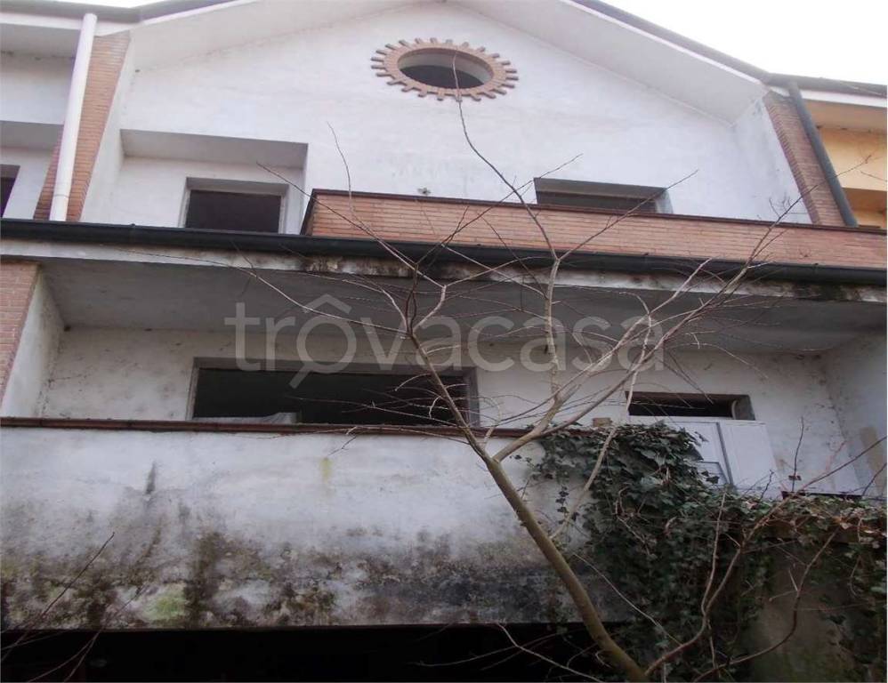 casa indipendente in vendita ad Assago