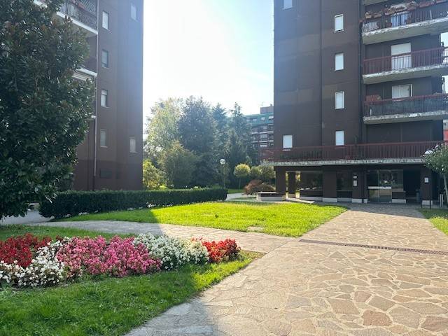 appartamento in vendita ad Assago