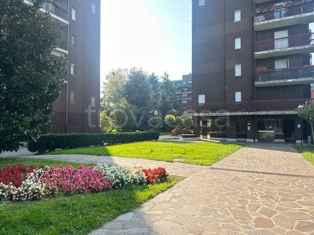 appartamento in vendita ad Assago