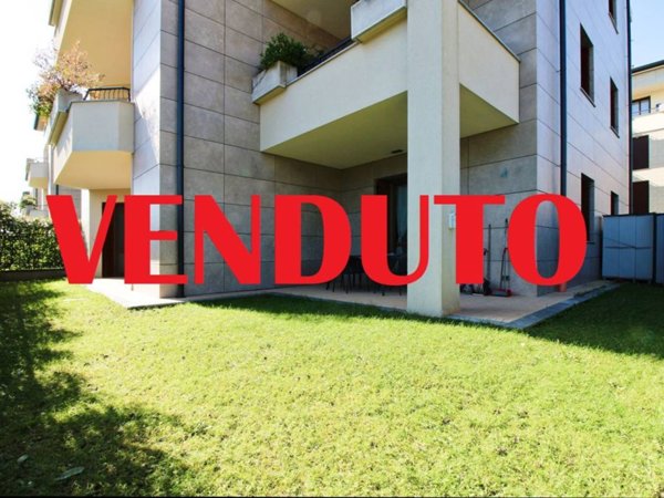appartamento in vendita ad Assago
