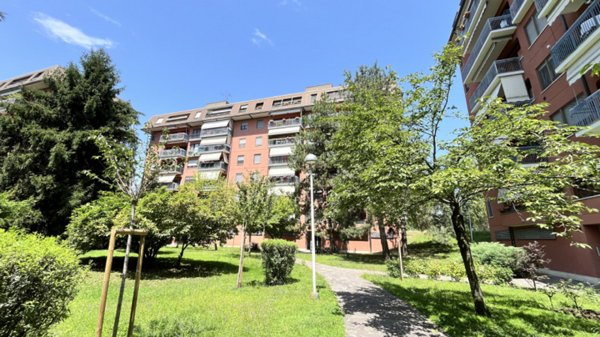 appartamento in vendita ad Assago