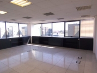 ufficio in vendita ad Assago