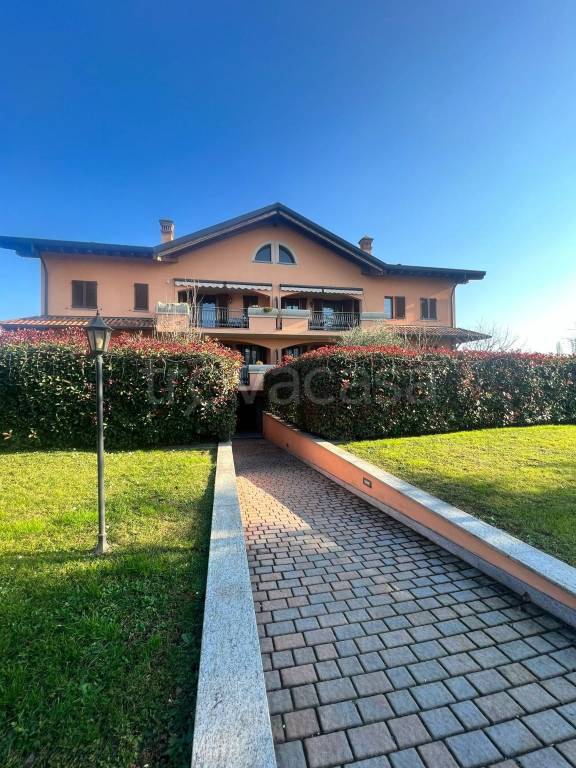 appartamento in vendita ad Assago