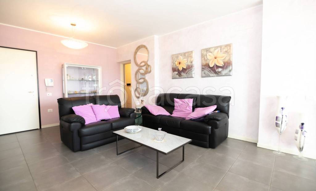 appartamento in vendita ad Assago