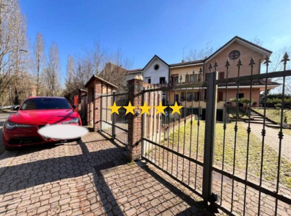 casa indipendente in vendita ad Assago