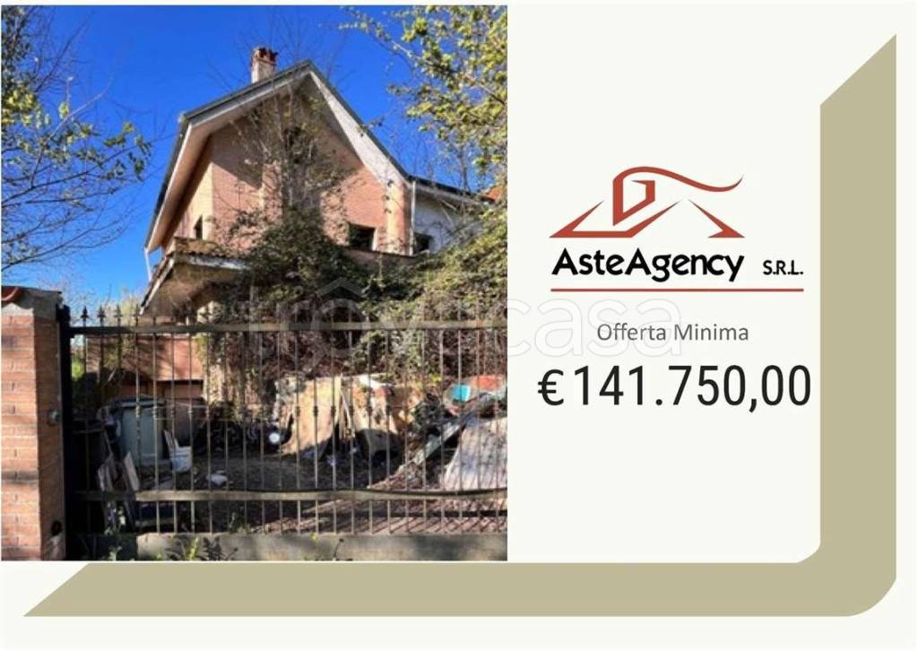 casa indipendente in vendita ad Assago