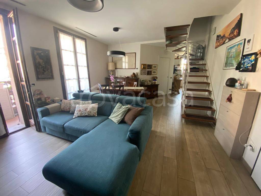 appartamento in vendita ad Assago