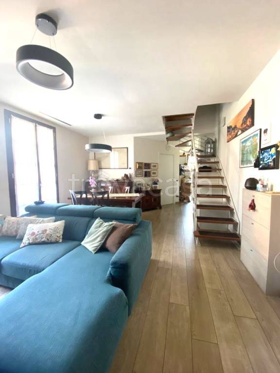 appartamento in vendita ad Assago