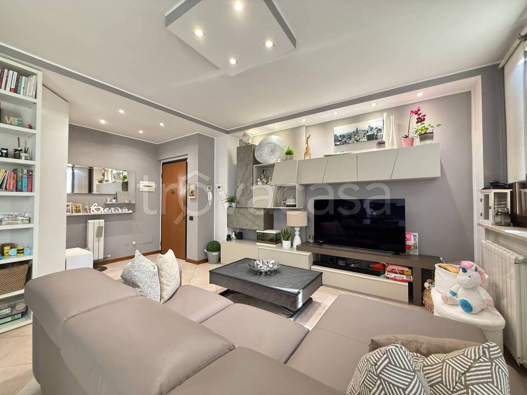 appartamento in vendita ad Assago