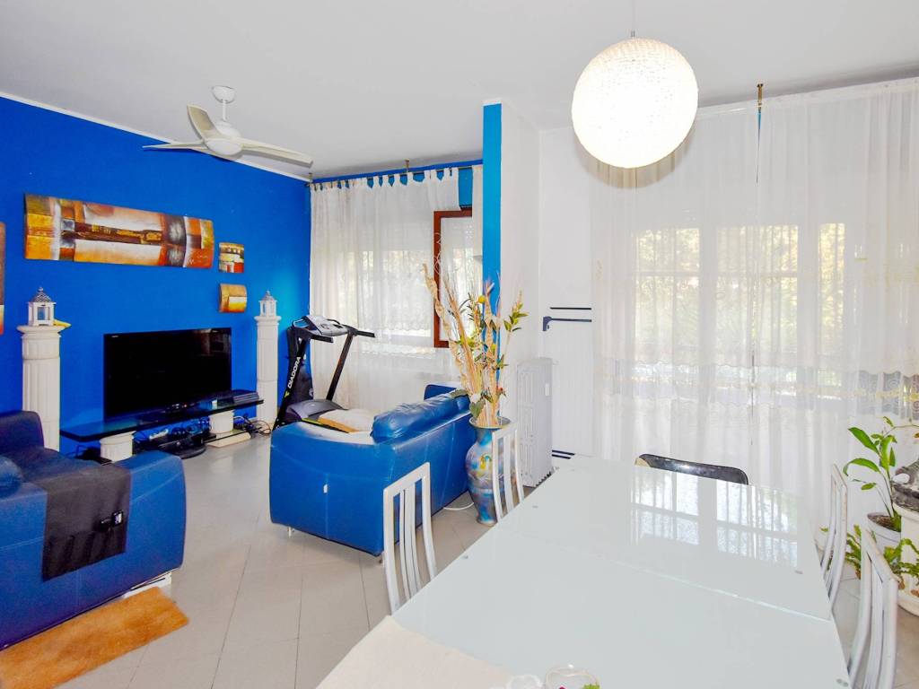 appartamento in vendita ad Assago