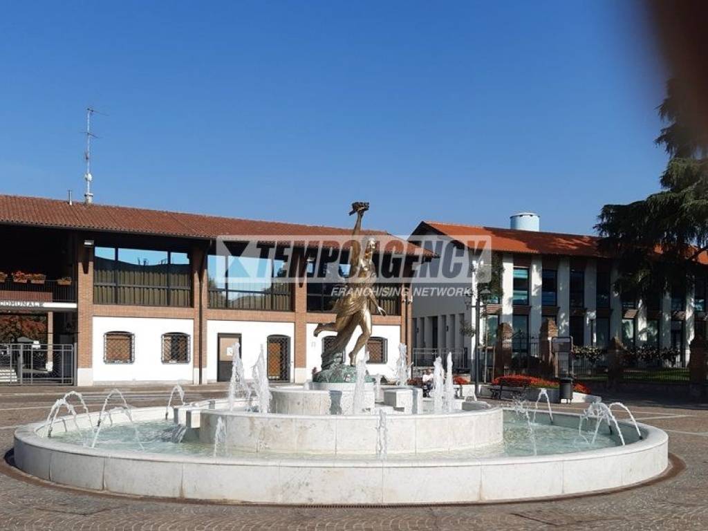 appartamento in vendita ad Assago