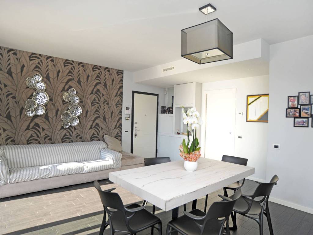 appartamento in vendita ad Assago