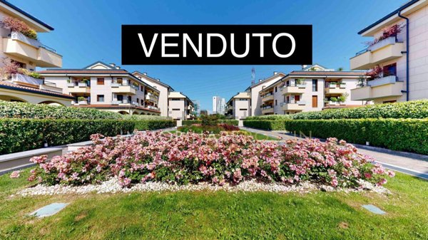 appartamento in vendita ad Assago