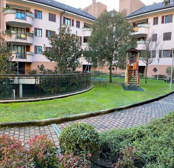 appartamento in vendita ad Assago