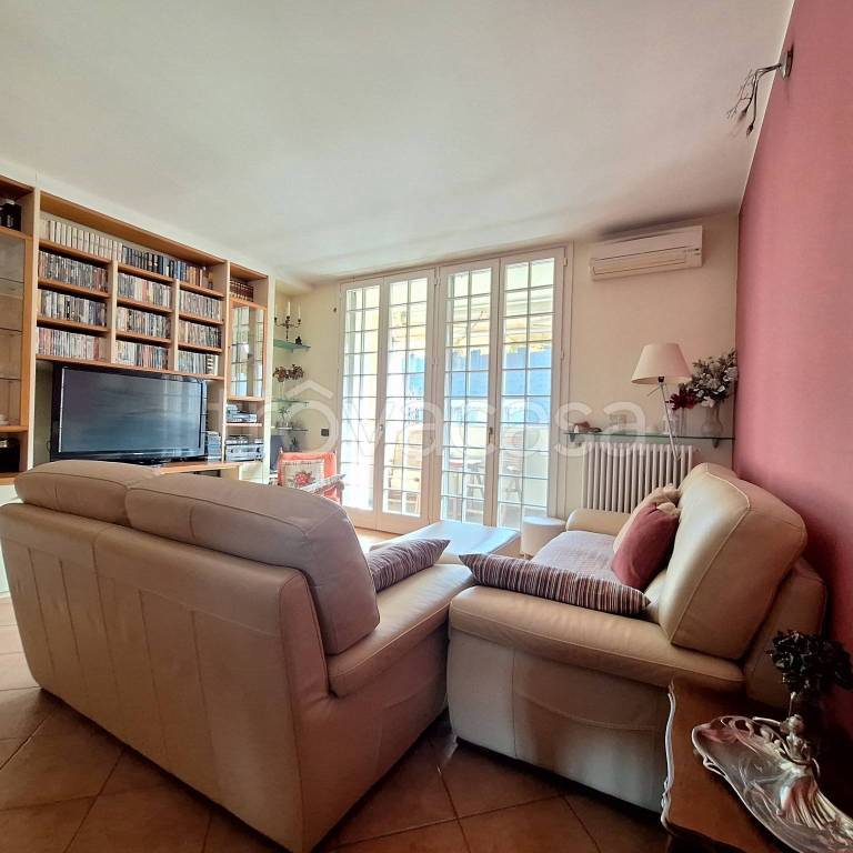 appartamento in vendita ad Assago