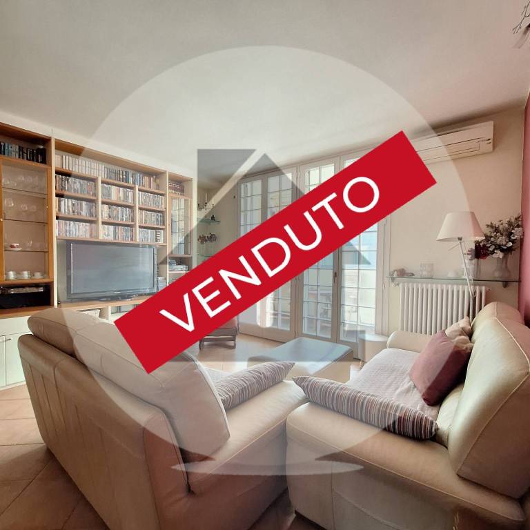 appartamento in vendita ad Assago