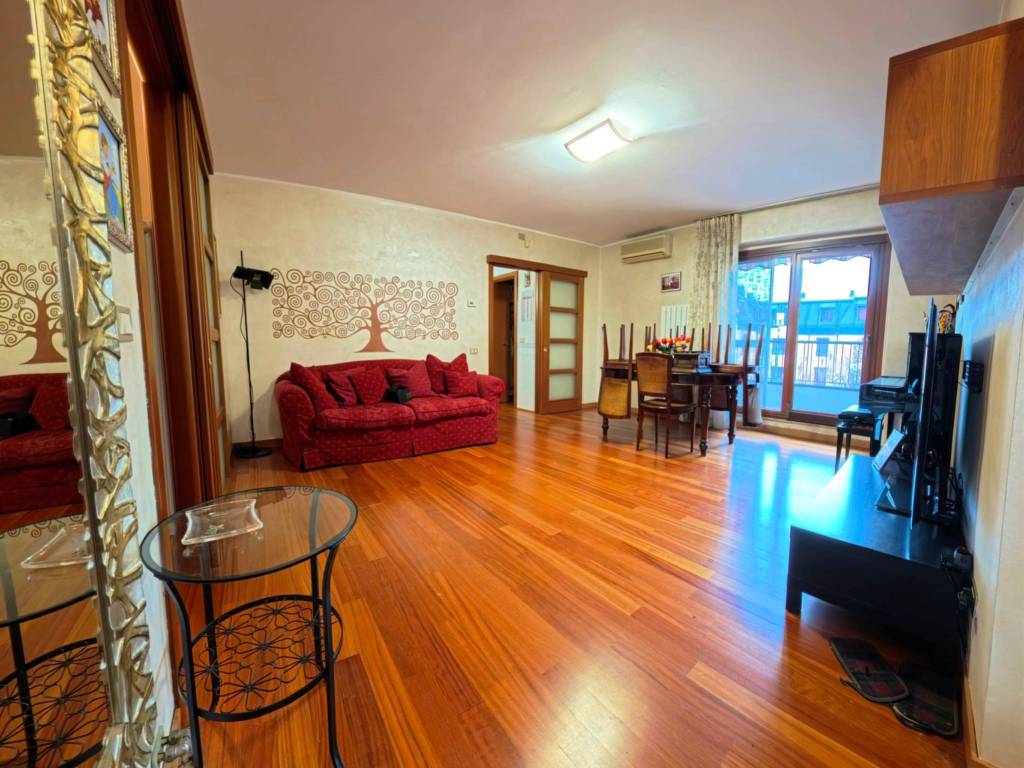 appartamento in vendita ad Assago