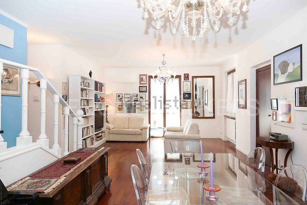 casa indipendente in vendita ad Assago