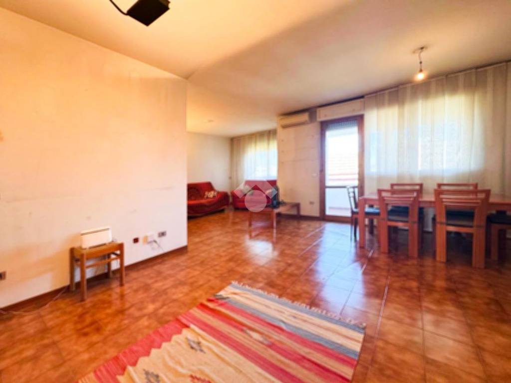 appartamento in vendita ad Assago