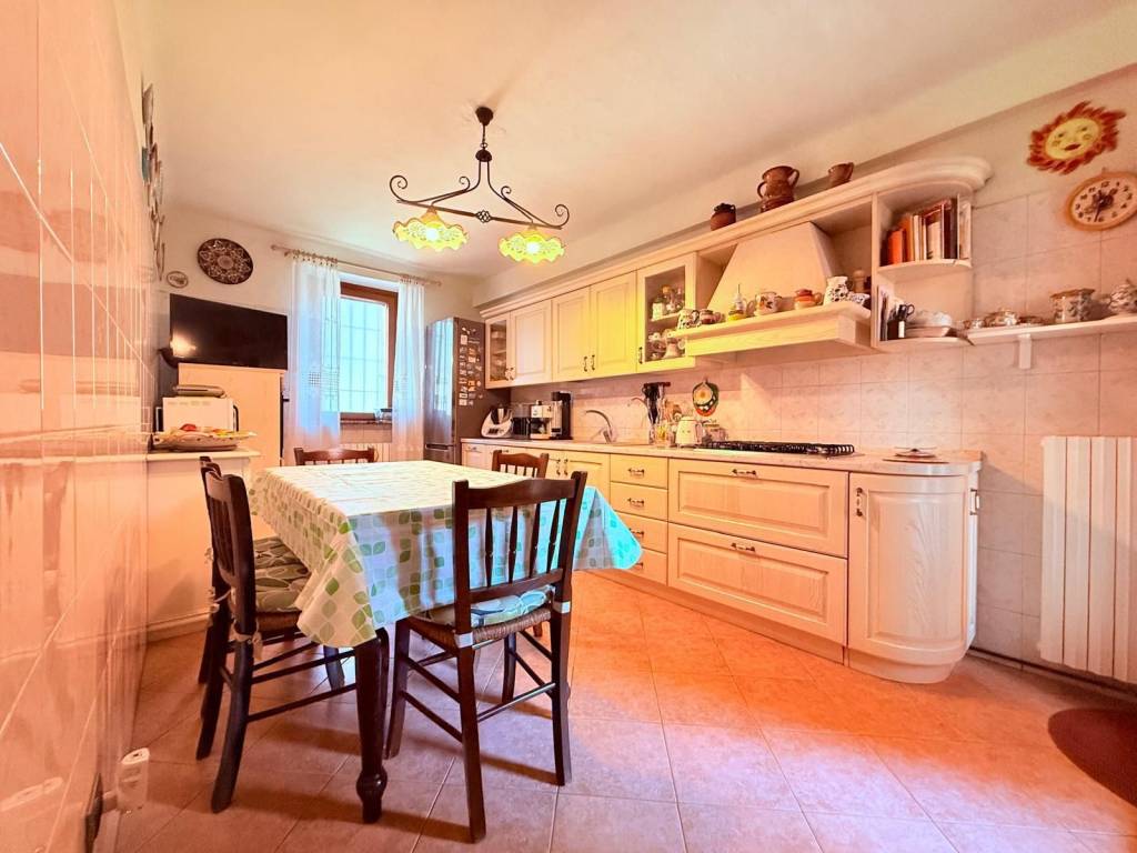 appartamento in vendita ad Assago