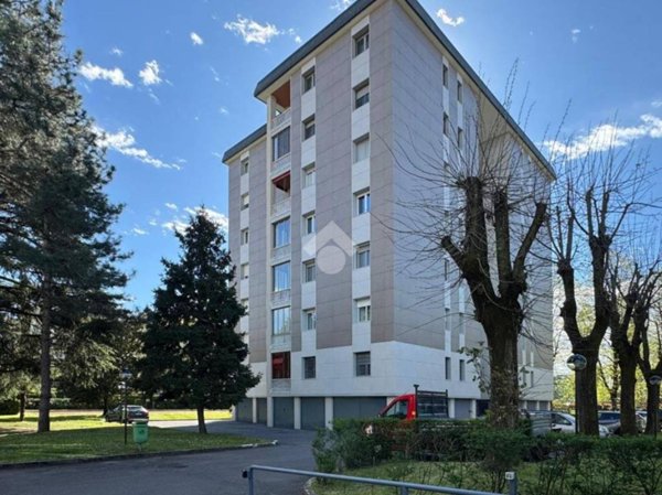 appartamento in vendita ad Assago