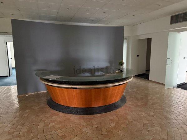 ufficio in vendita ad Assago