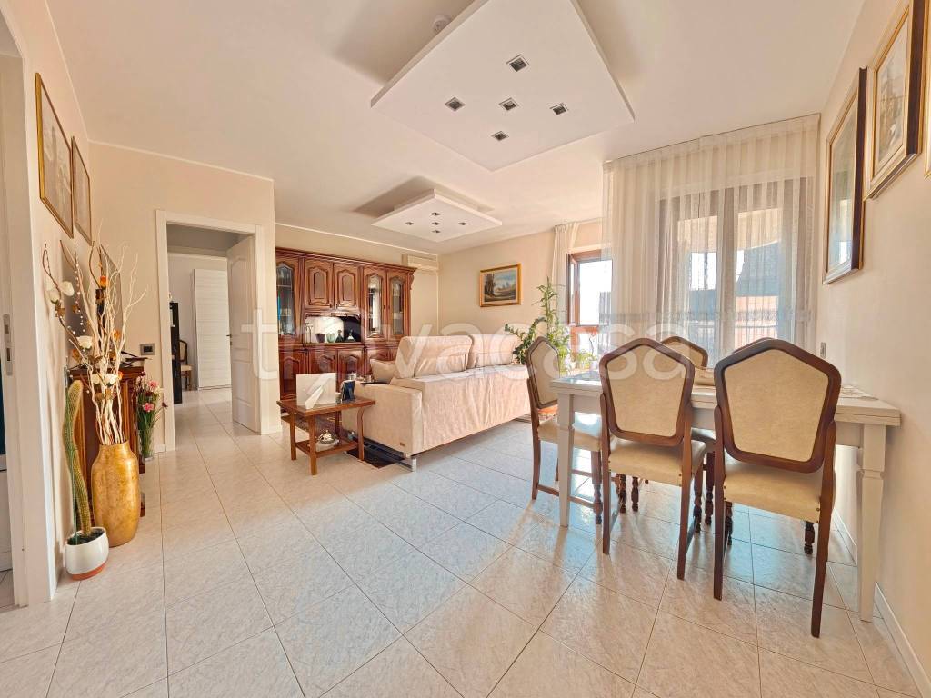 appartamento in vendita ad Assago