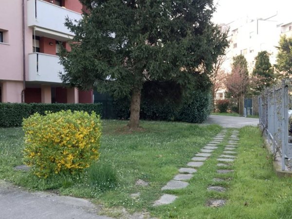 appartamento in vendita ad Assago