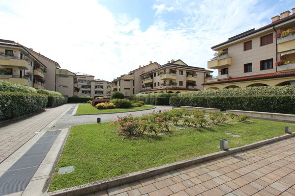 appartamento in vendita ad Assago