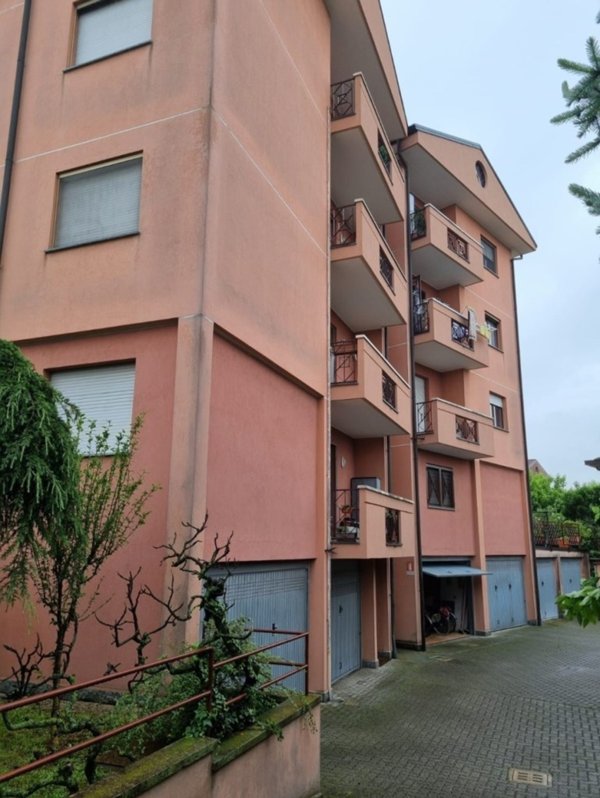 appartamento in vendita a Bareggio