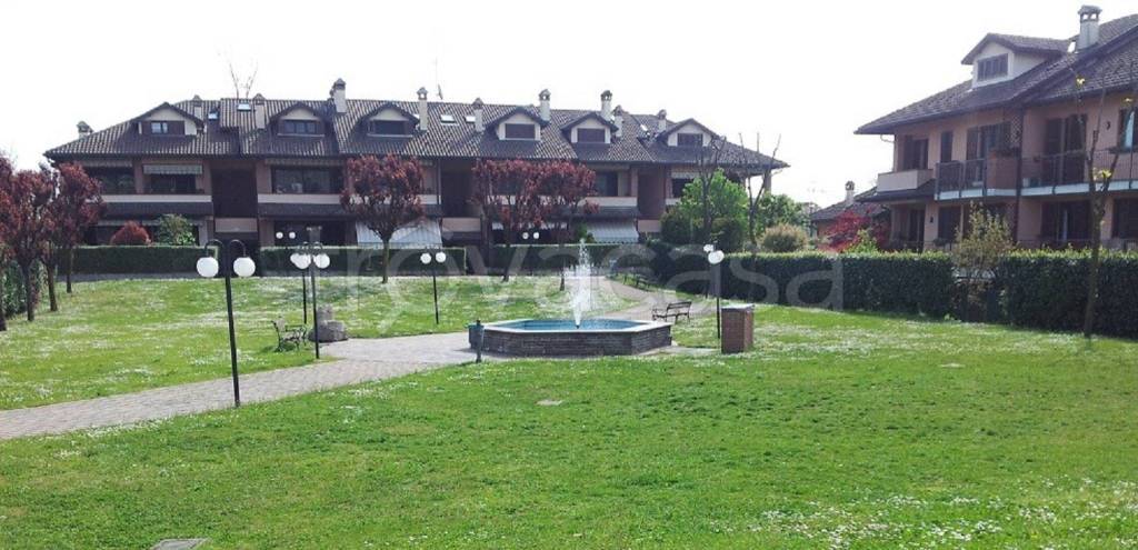 appartamento in vendita a Bareggio
