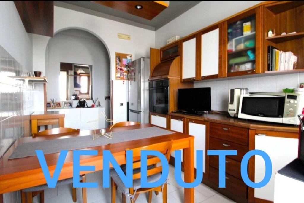 appartamento in vendita a Bareggio