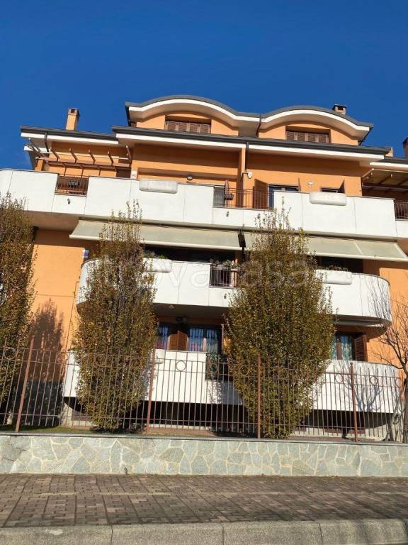 appartamento in vendita a Bareggio