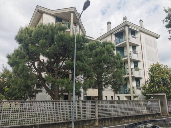 appartamento in vendita a Bareggio