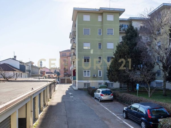 appartamento in vendita a Bareggio