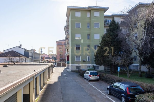 appartamento in vendita a Bareggio