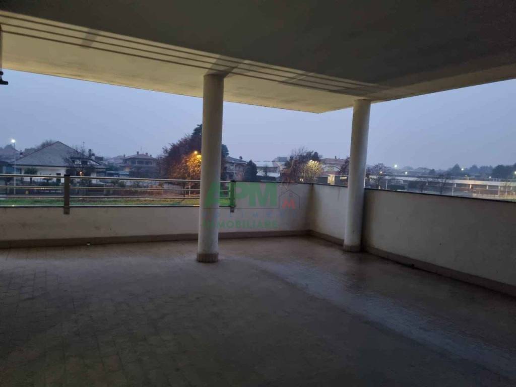 appartamento in vendita a Bareggio