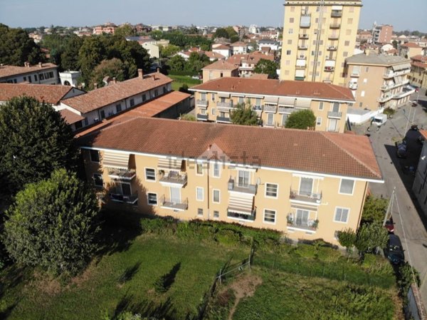appartamento in vendita a Bareggio