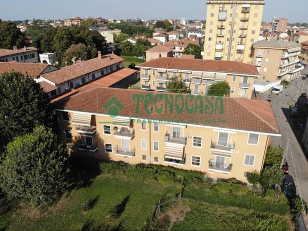 appartamento in vendita a Bareggio
