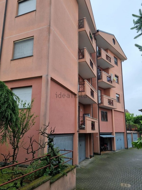 appartamento in vendita a Bareggio