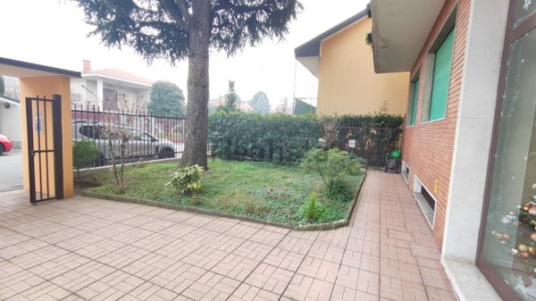 appartamento in vendita a Bareggio