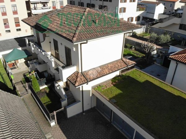 appartamento in vendita a Bareggio