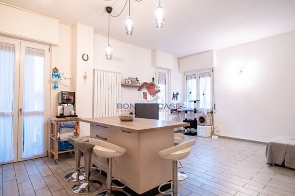 appartamento in vendita a Bareggio