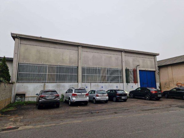 ufficio in vendita a Bareggio