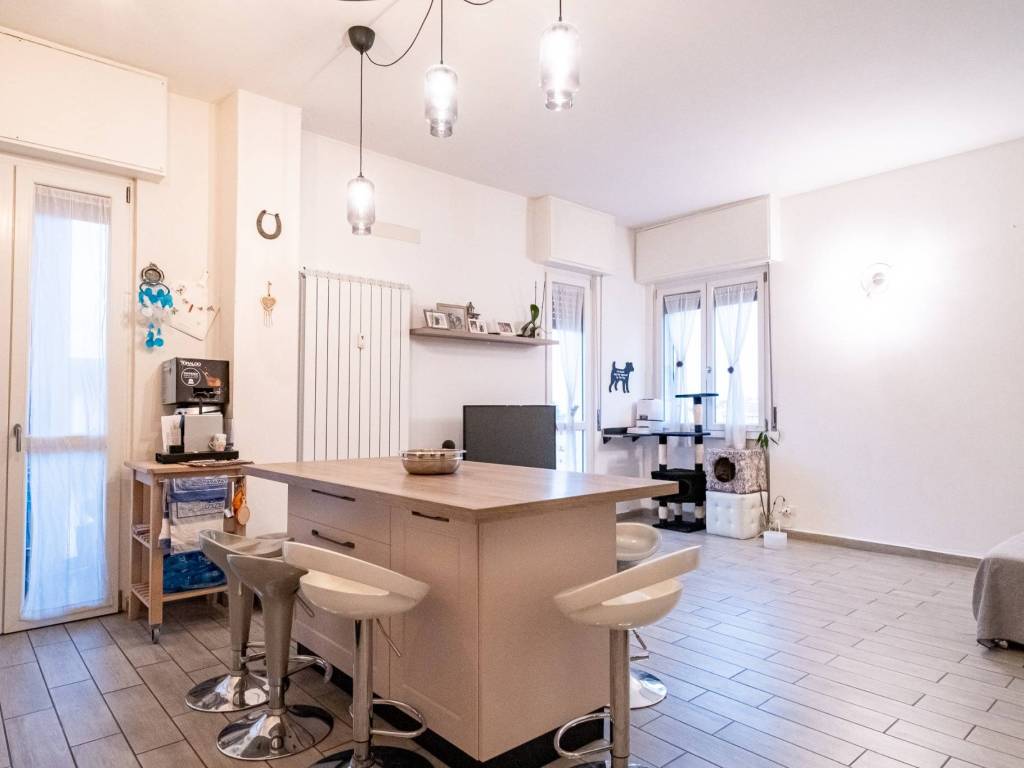 appartamento in vendita a Bareggio