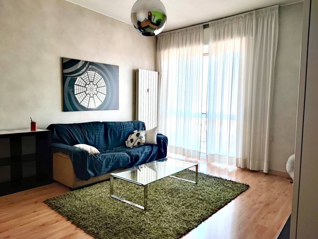 appartamento in vendita a Bareggio