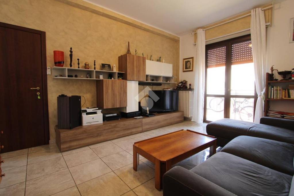 appartamento in vendita a Bareggio