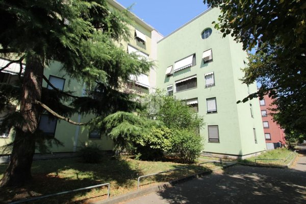 appartamento in vendita a Bareggio
