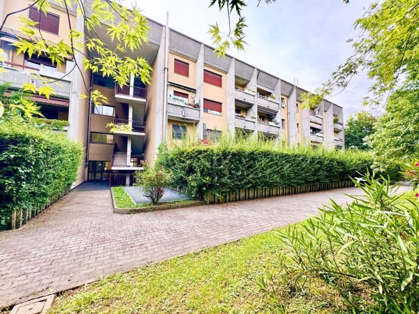 appartamento in vendita a Bareggio